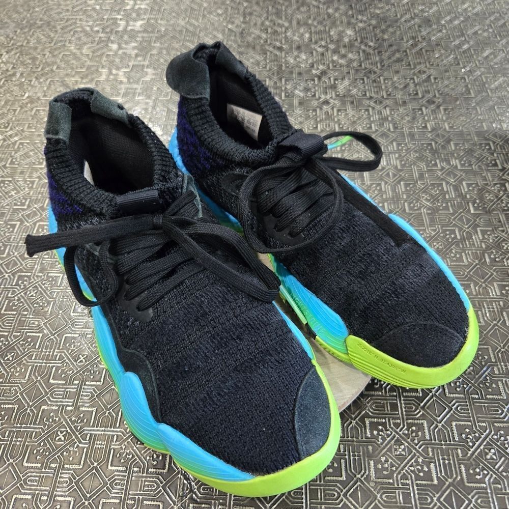 Adidas Trae Young 2 Trae-TL Solar Green Basketball Shoes Size 4 (X2)
